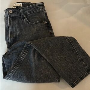 A&F Curve Love “The Mom High Rise” Jean